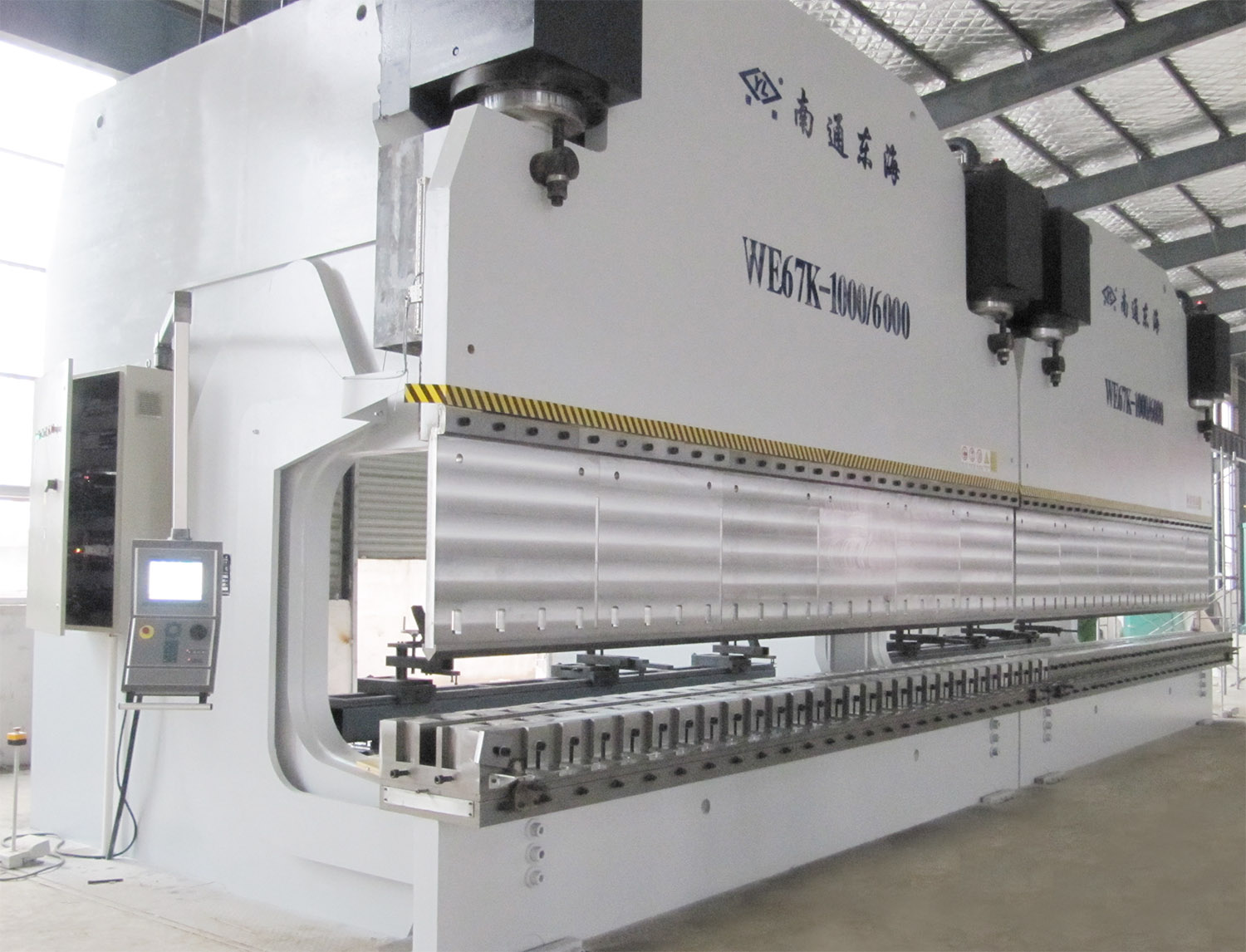 2xWE67K-1000T6000 pole bending machine